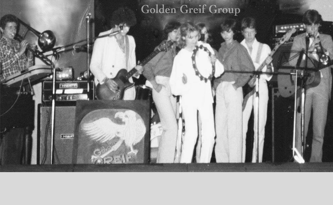 Frizzey & his Golden Greif Group